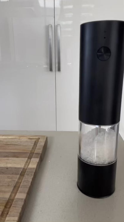 Kitchiq™ ProGrind Duo – Automatic Electric Salt & Pepper Grinder Set